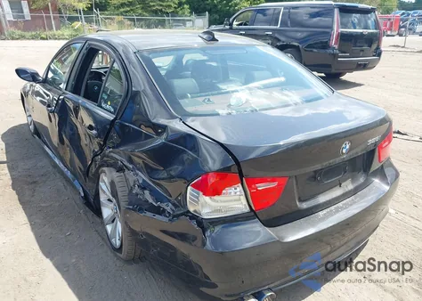 2011 BMW 328 Xi Sulev z USA, uszkodzony, nr VIN WBAPK5G57BNN79689